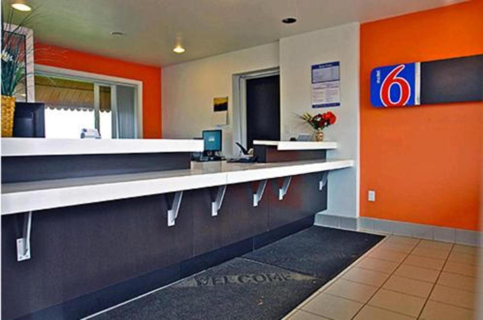 Motel 6 Riverton Wy Экстерьер фото